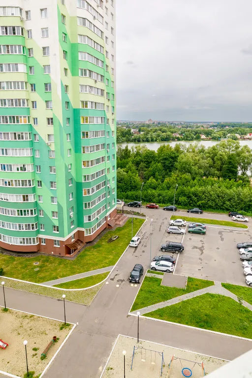 Апартаменты цвета индиго с видом на Суру