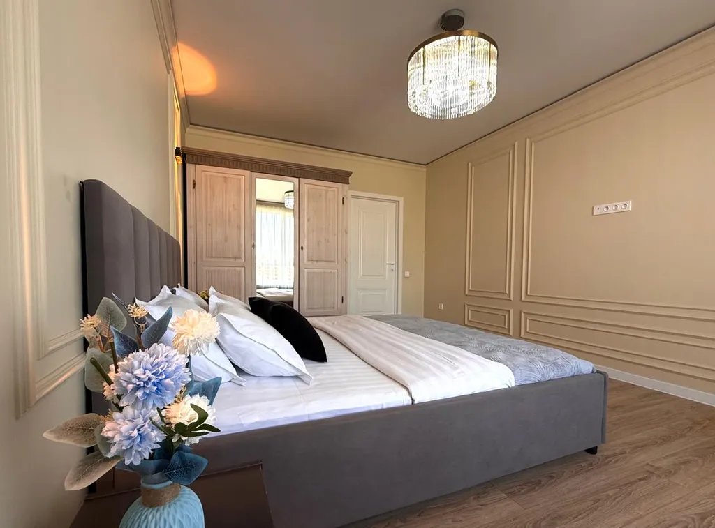 Просторная в ЖК «Раимбек резиденс» центр Алматы, метро & питьевая вода