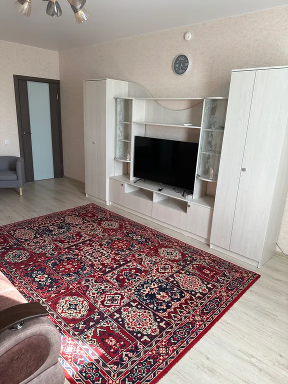 Просторная квартира в центре — аренда посуточно в Белгород