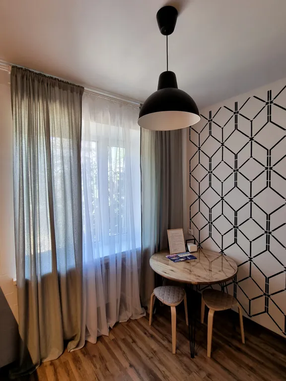 Большая 2-комнатная квартира в центре города с зонами для  фотографий