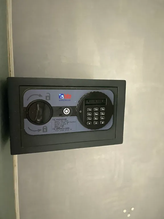 Комфортабельный номер в частном секторе с видом на море