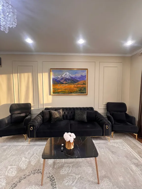 Уютная большая 3-х комнатная квартира в центре города — аренда посуточно в Алматы