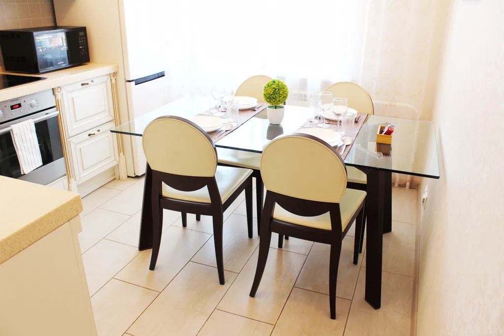 Комфортная квартира с джакузи и итальянской мебелью — аренда посуточно в Красноярск