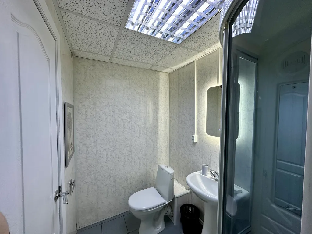 Большая квартира в самом центре города с видом на Власьевский сад