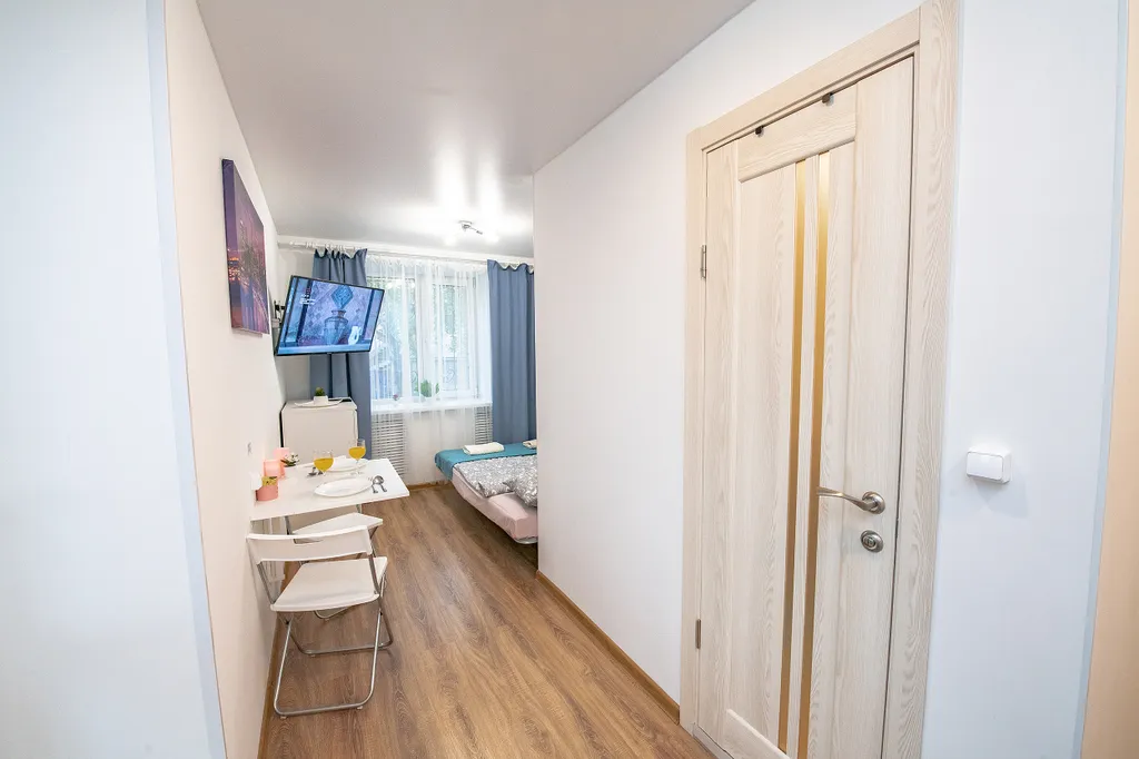 Мини-студия с лоджией с Мединститутом и ВВГУ