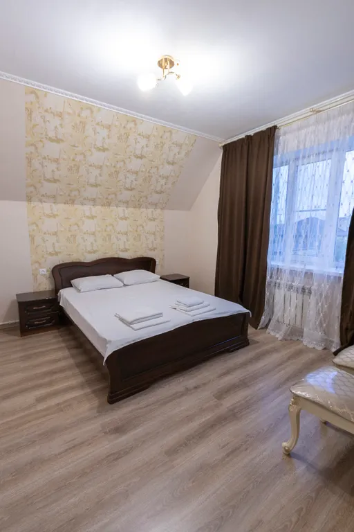 4-комнатный Дом