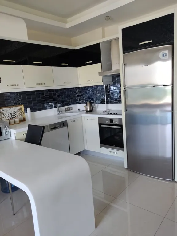 Квартира в элитном комплексе Азура-парк с полной инфраструктурой