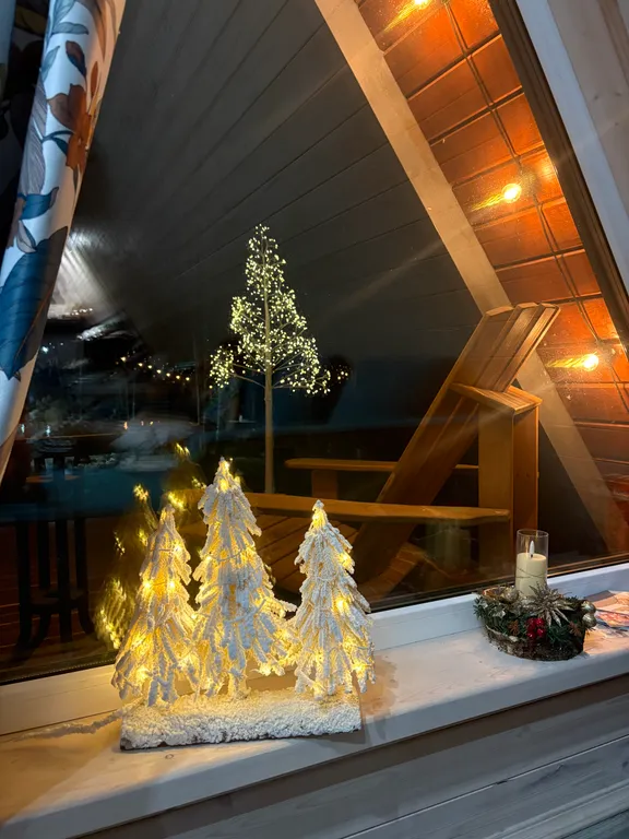 Домик у леса