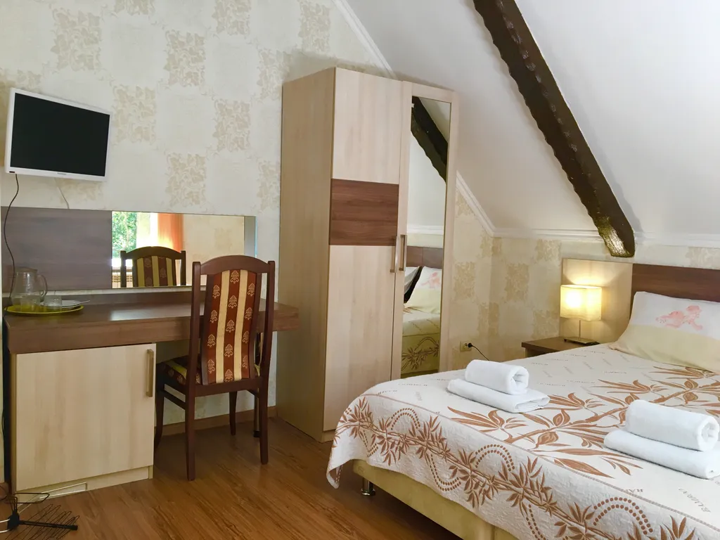 Двухместный номер с двуспальной или раздельными кроватями