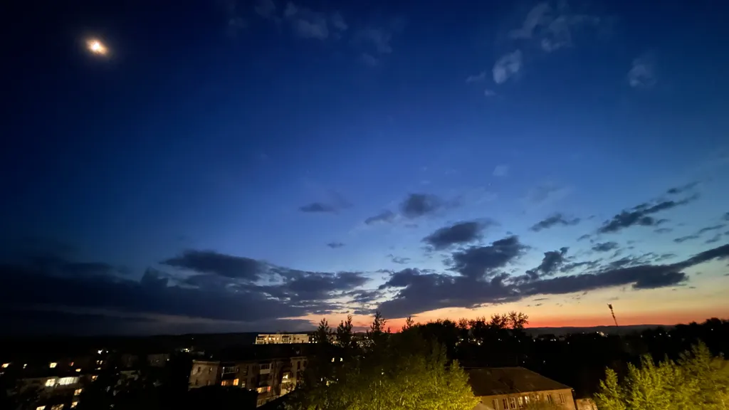 Комфортная уютная светлая квартира в центре города