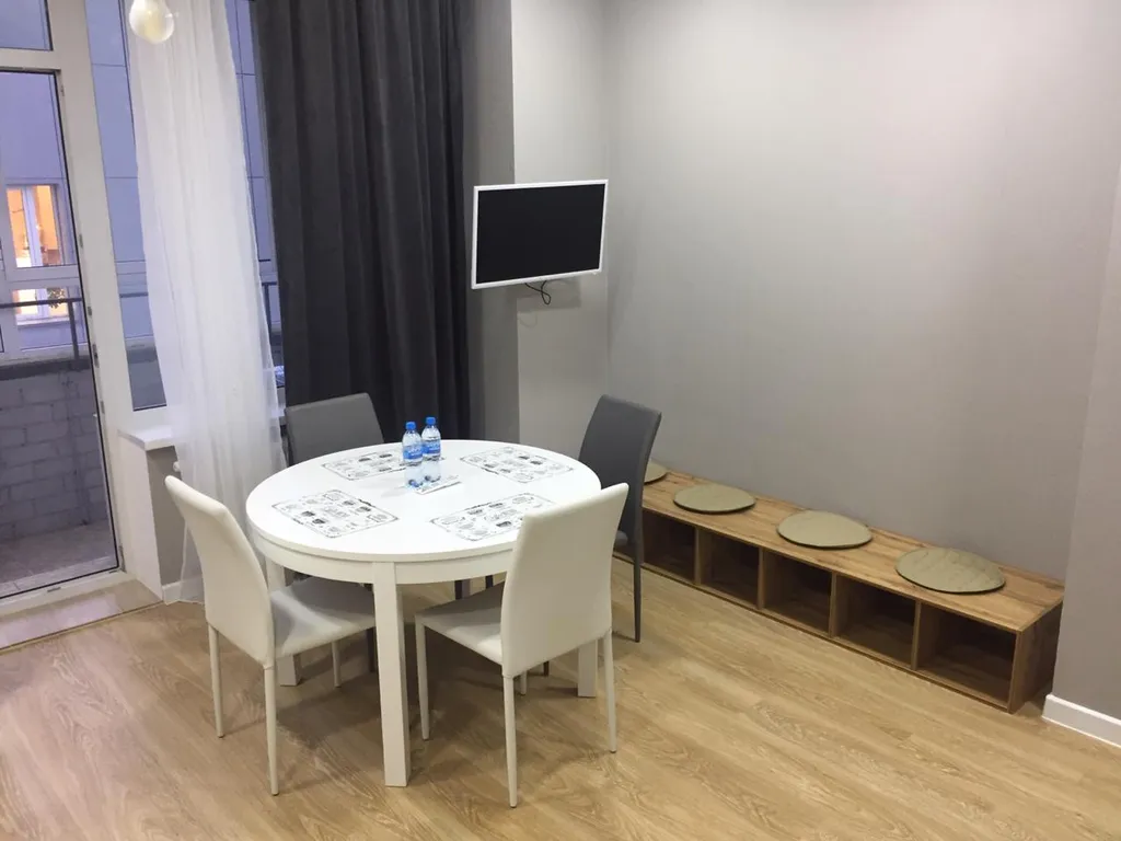 Поделам просторная евродвушка у МТС hall