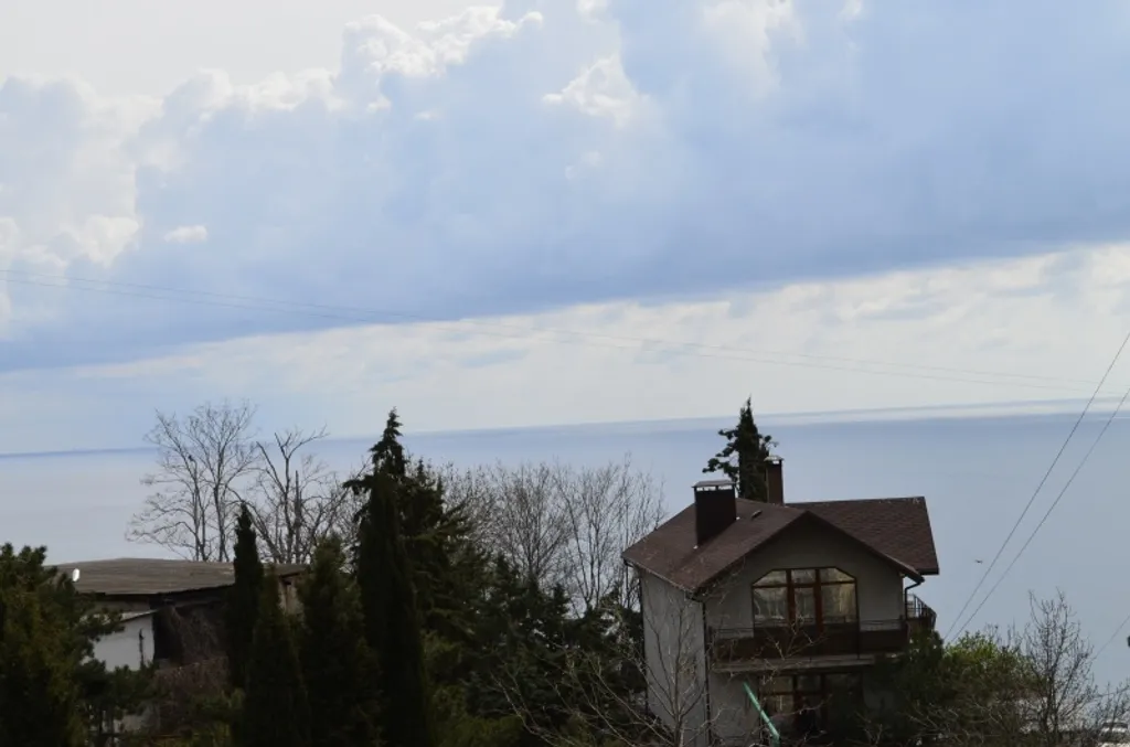 Просторная, уютная квартира с красивым видом на горы, до моря 8 минут