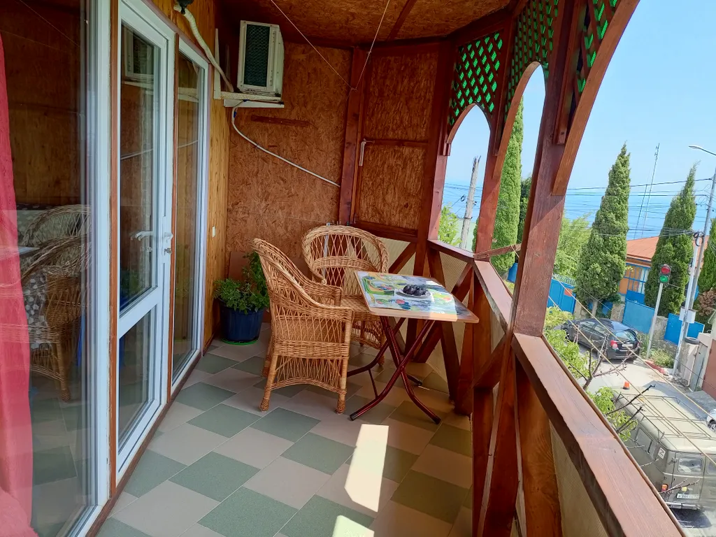 Видовая студия с террасой вид на море и горы