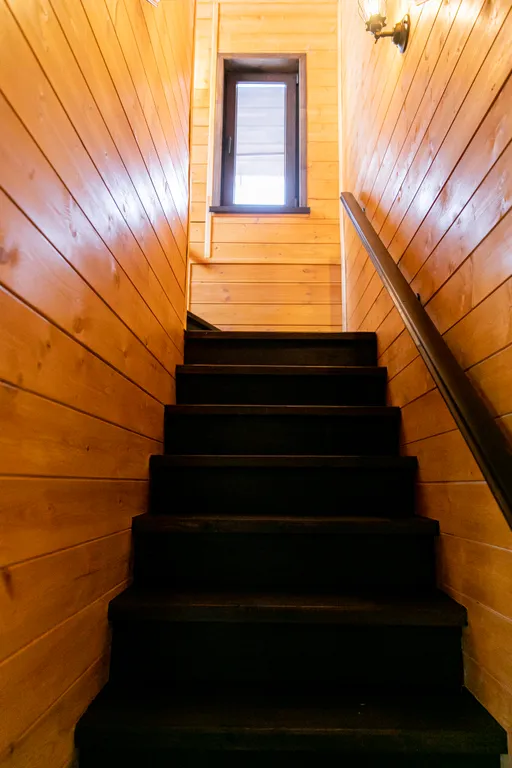 Дом на берегу озера