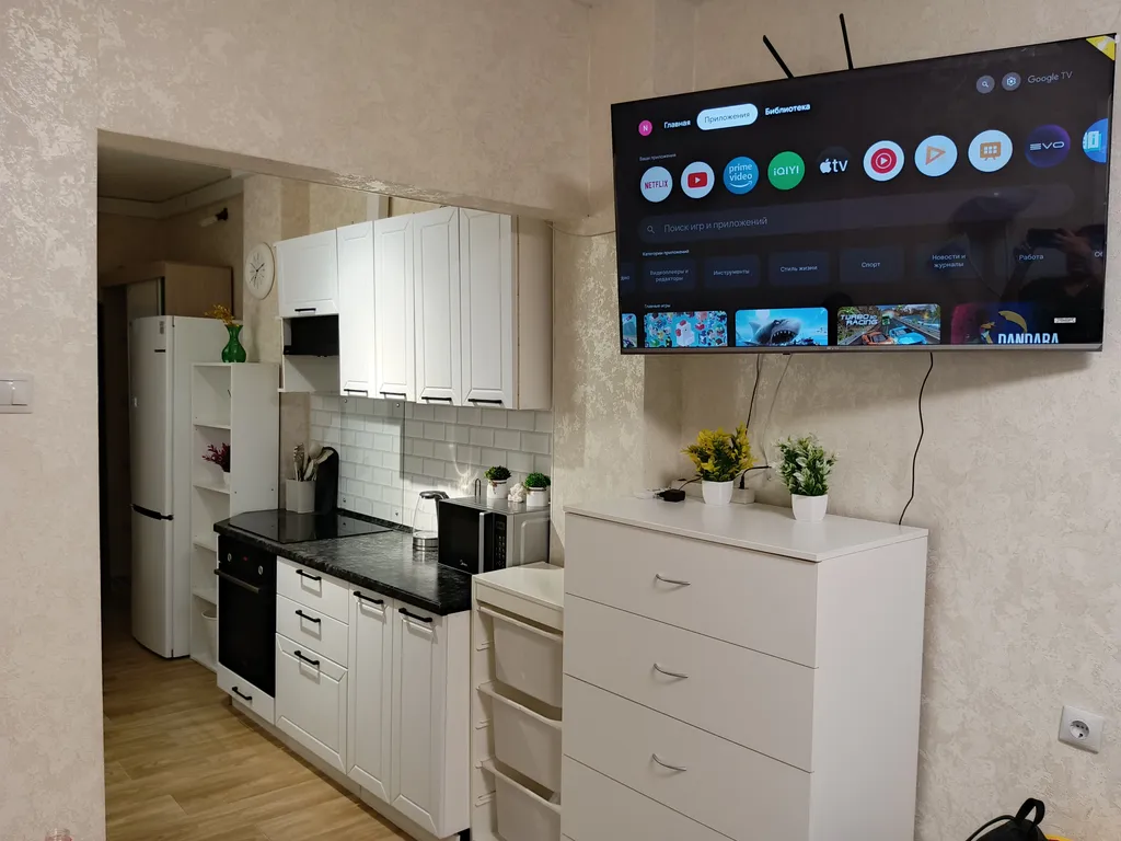 Уютные 2х комнатные апартаменты в новом доме с  видом на карьер "Мир"