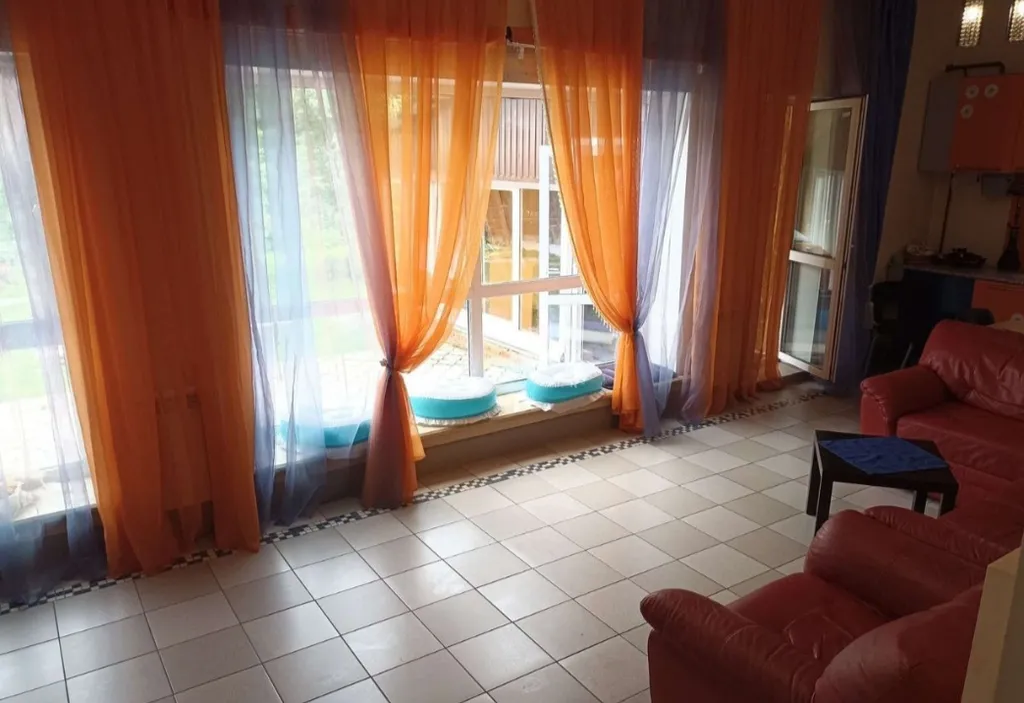 Уютный коттедж с земельным участком