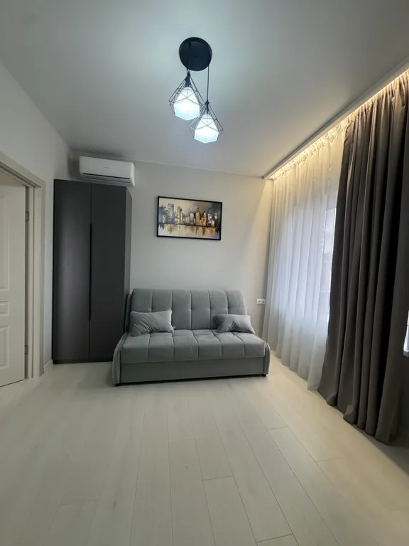 7-комнатный Дом