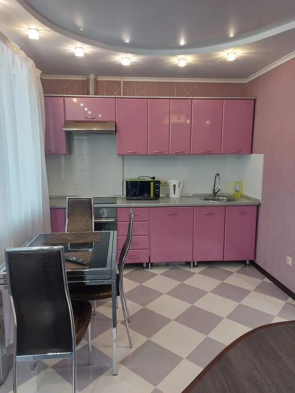 Уютная квартира рядом с Волгой — аренда посуточно в Маркс