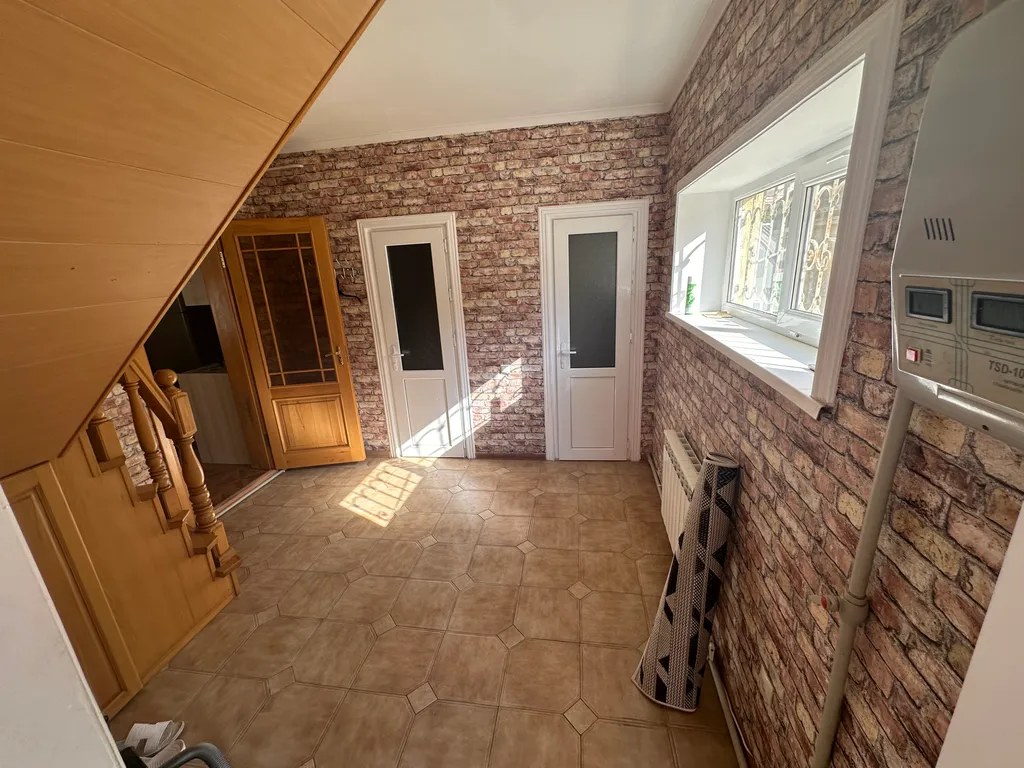 4-комнатный Дом