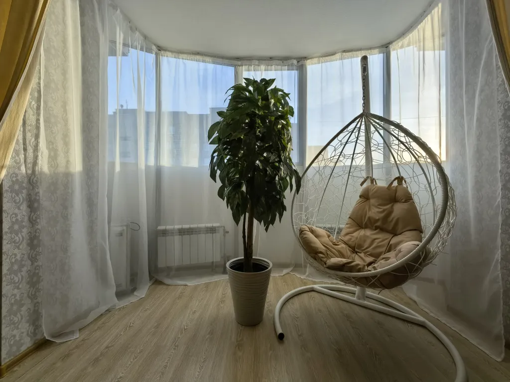 Удобное расположение: 1-комнатная квартира  у Севмаша