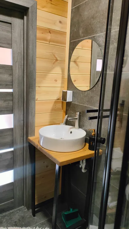 Четырёхместный номер с видом на горы