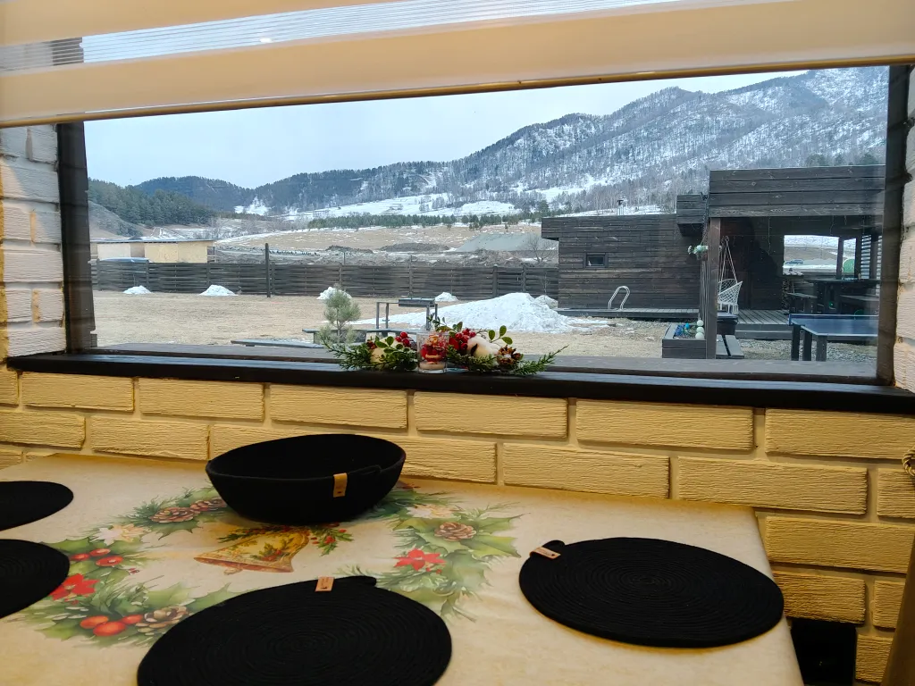 Уютный дом с видом на горы