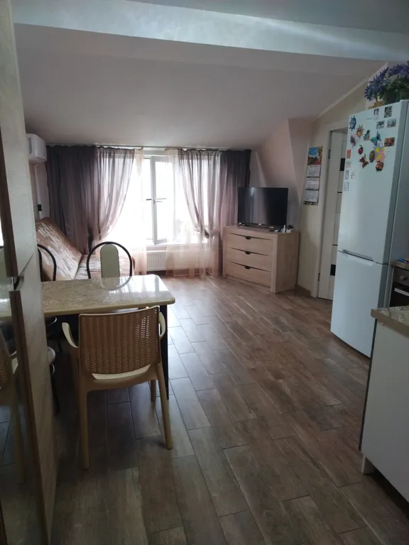 Квартира из двух комнат рядом с морем