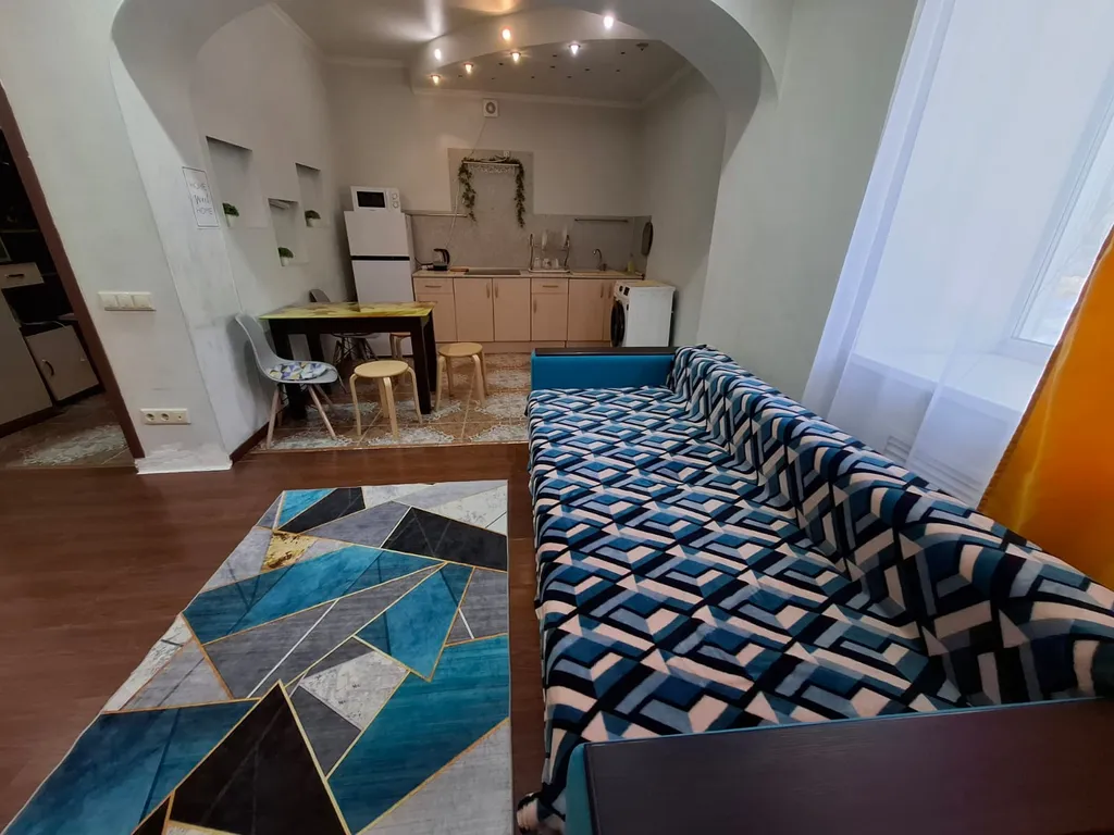 Двушка рядом с Галактикой в 5 минутах от вокзала