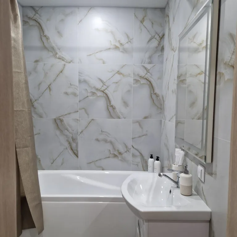 Новая квартира в сквере около стадиона