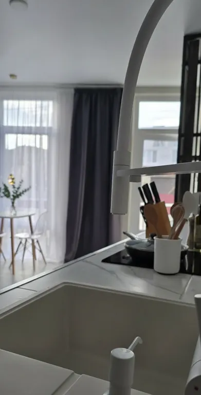 Студия КРЕПОСТЬ, с террасой, джакузи и видом на море и горы