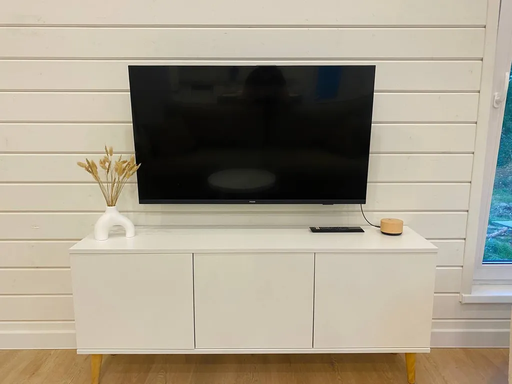 Современный дом с панорамными окнами