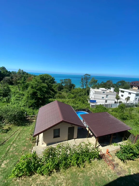 Дом в тихом месте у моря