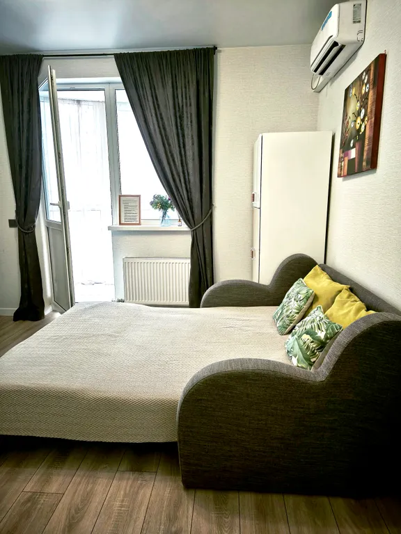 Уютная новая студия с панорамным видом