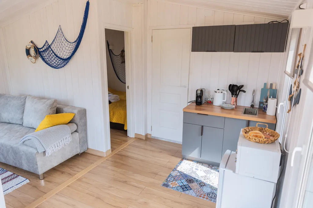 Коттедж Домик у озера с рыбалкой Катин Клев — Голыгино