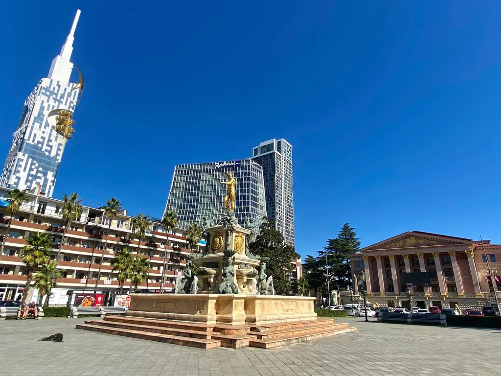 Премиальные апартаменты на берегу моря, Porta Batumi Tower