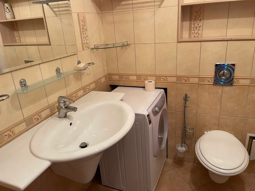 Шикарная двухкомнатная квартира-студия