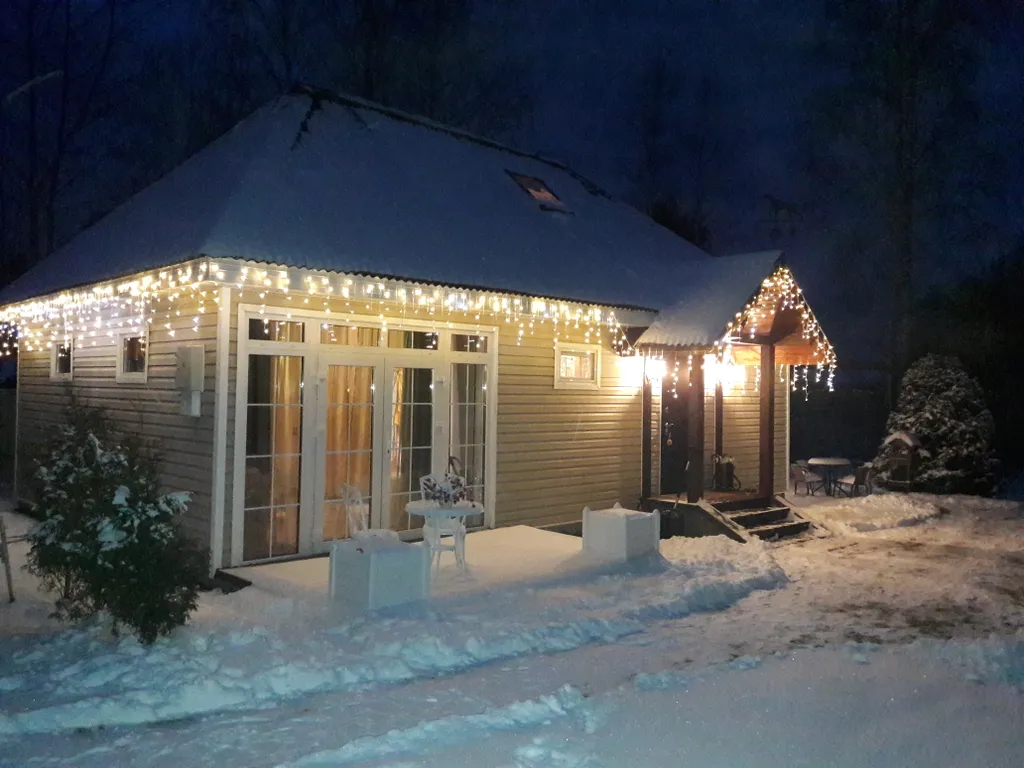 Коттедж Дом на берегу залива с баней и камином — Ключевое