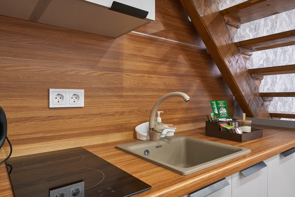 Апартаменты двухуровневые двухкомнатные с кухней (апарт 1)