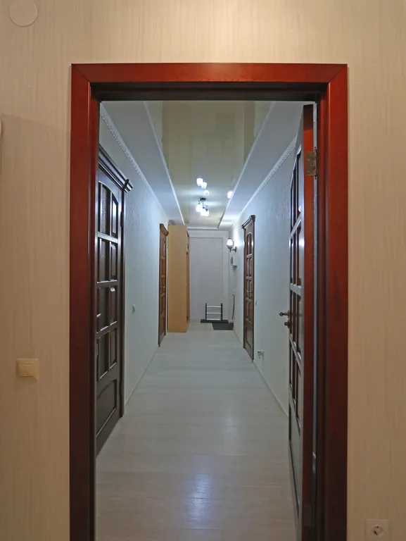 Большая двухкомнатная квартира в новом доме с охраняемой парковкой