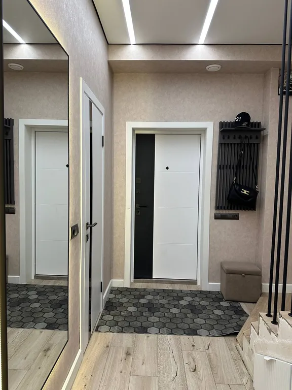 Двухэтажные апартаменты в центре города