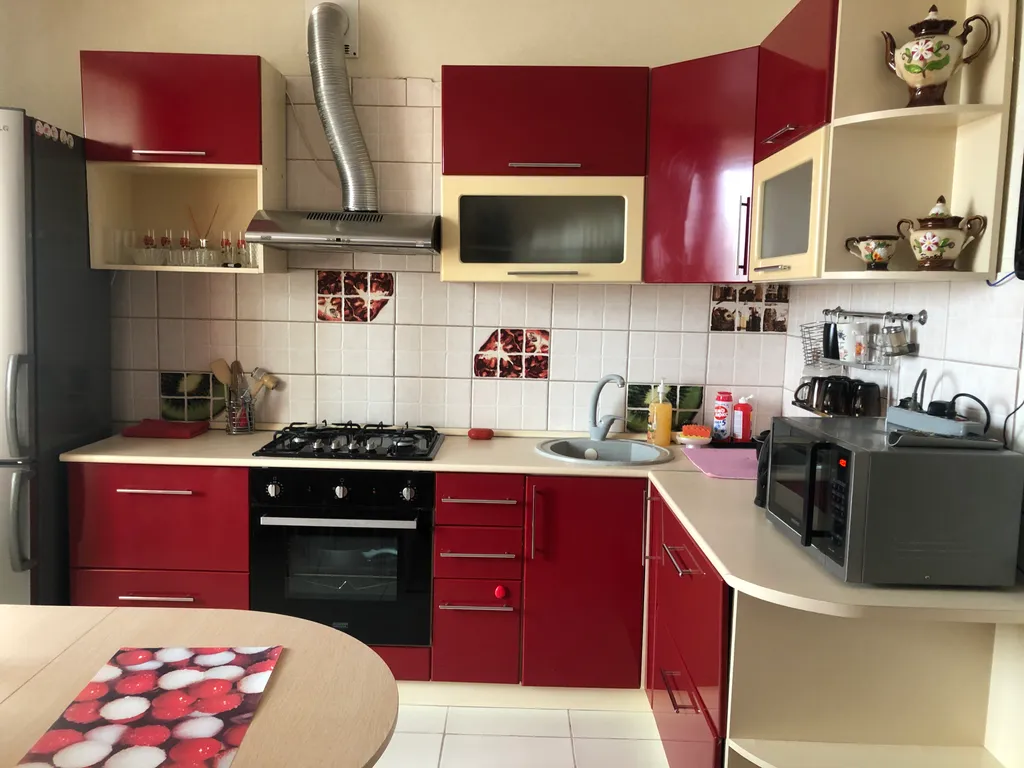 Стильная просторная 3-комнатная квартира