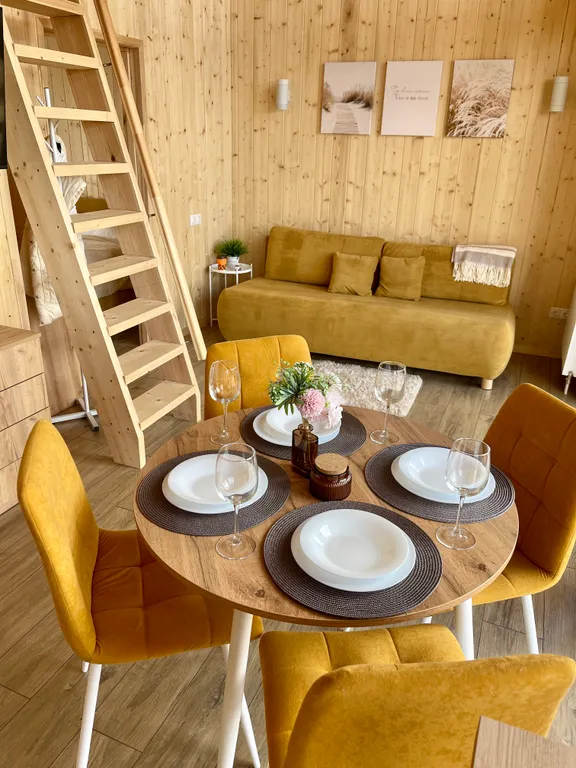 Дом с сауной у пруда