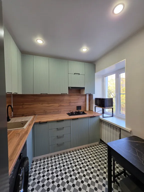 Новая квартира в центре с водой