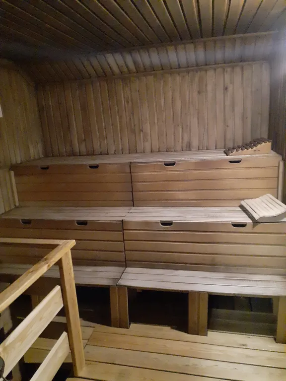 Дом под соснами