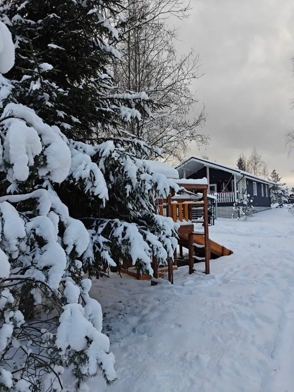 Дом с видом на реку