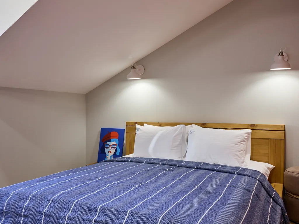 Яркая студия в самом центре