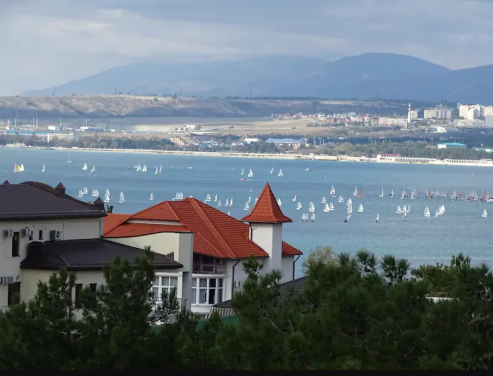 Квартира Квартира люкс 300 метров от моря — Геленджик