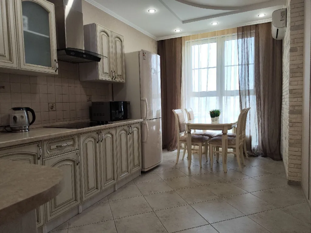 Квартира Дизайнерские евро 2-комнатные апартаменты — Краснодар