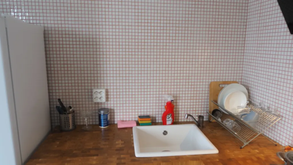 Квартира у катка