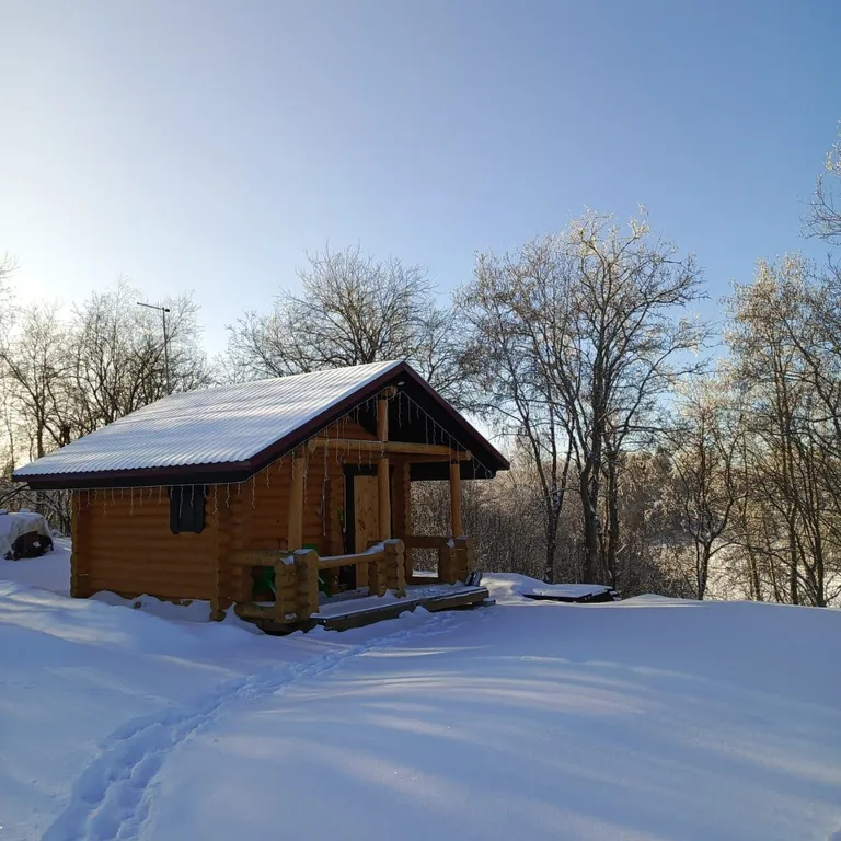 Коттедж Деревянный дом, на берегу меличуярви, на краю леса в карельском селе — аренда посуточно в Сямозеро